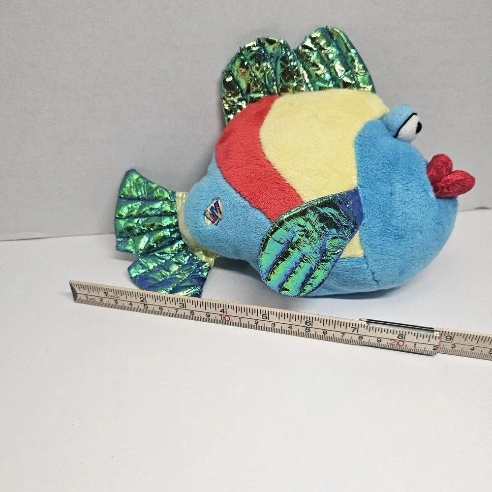 GANZ Webkinz Pucker Colorful Fish Plush‎ Iridescent Fins. Big Lips